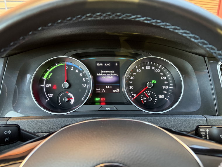 Vehicle Image 37