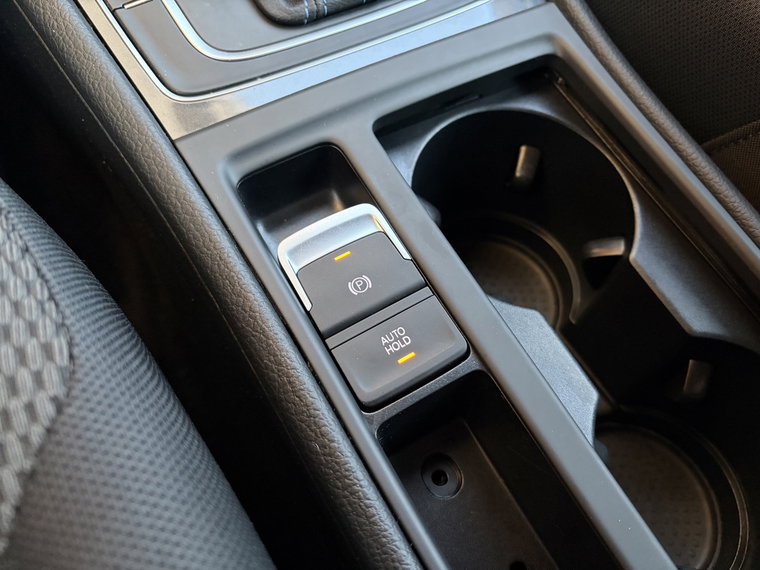 Vehicle Image 40