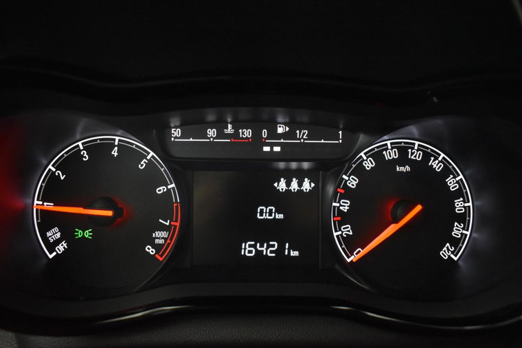 Vehicle Image 18