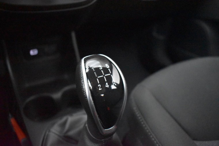 Vehicle Image 23