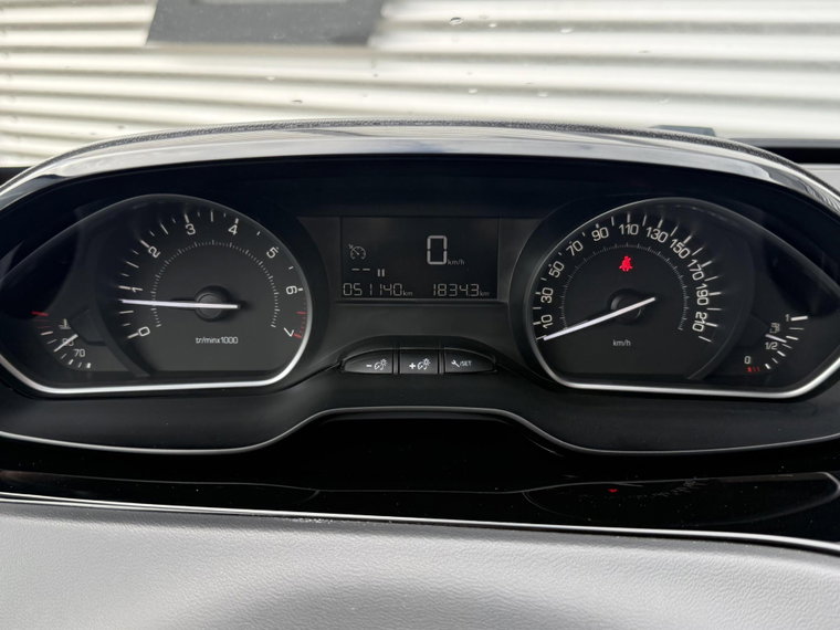 Vehicle Image 20