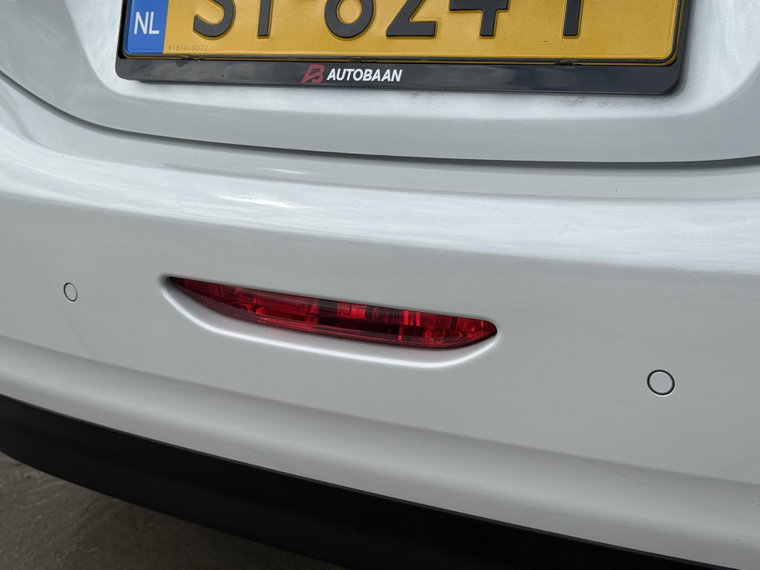 Vehicle Image 29