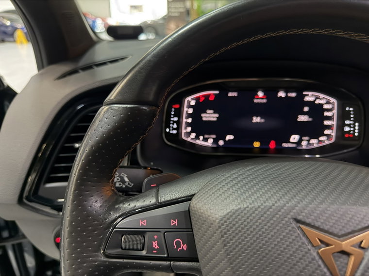 Vehicle Image 33