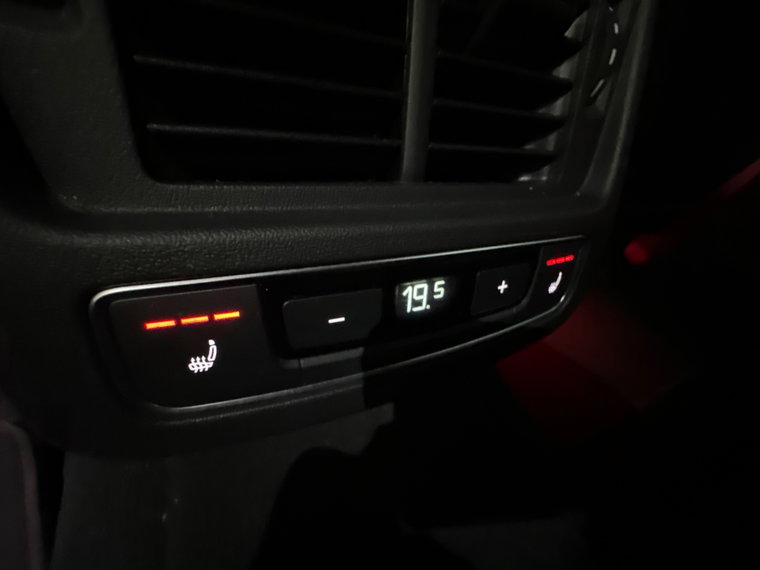 Vehicle Image 45