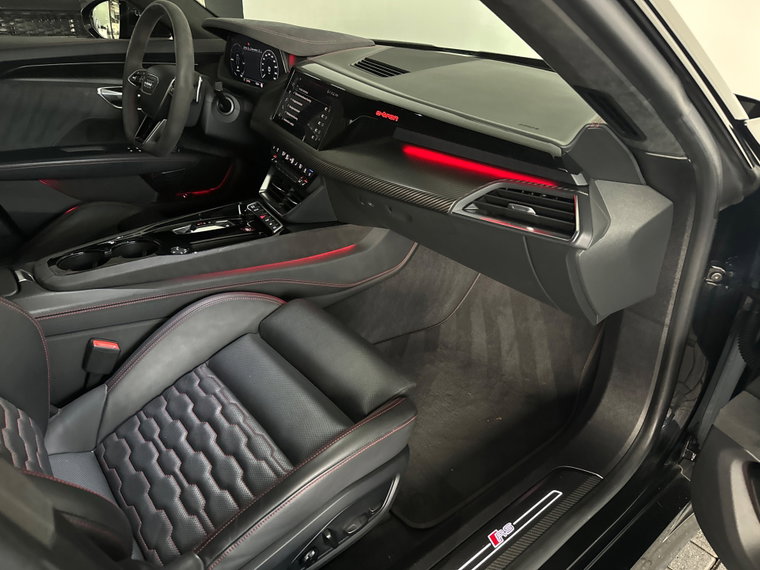 Vehicle Image 50