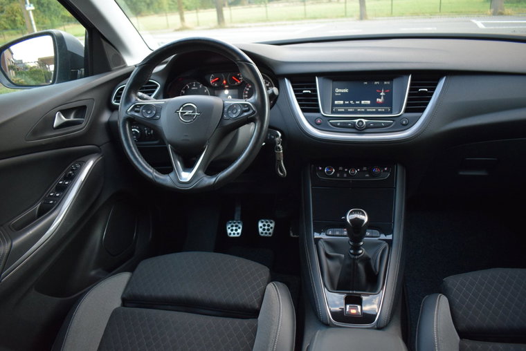 Vehicle Image 37