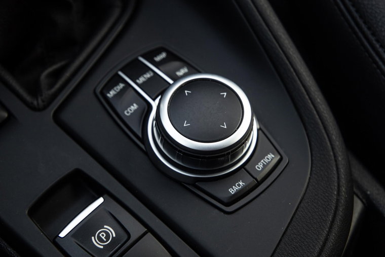 Vehicle Image 36