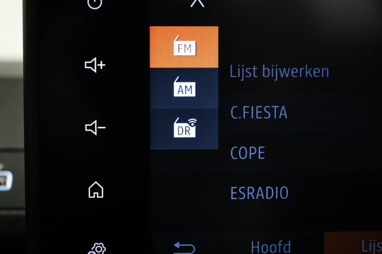 Vehicle Image 41