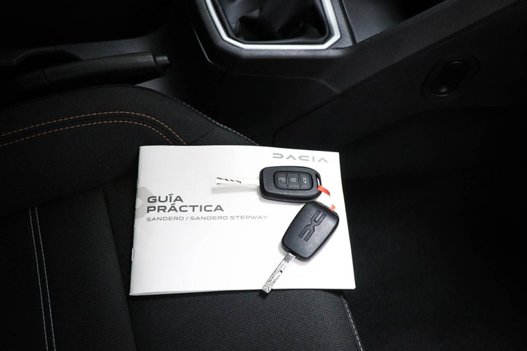 Vehicle Image 48