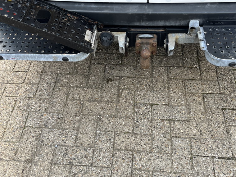 Vehicle Image 27