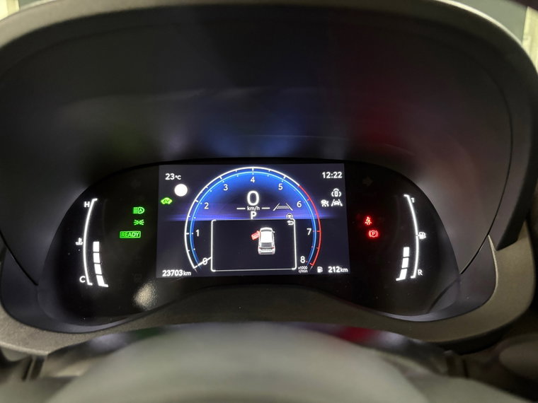 Vehicle Image 13