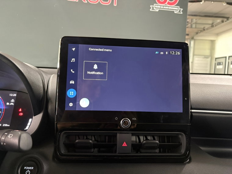 Vehicle Image 21