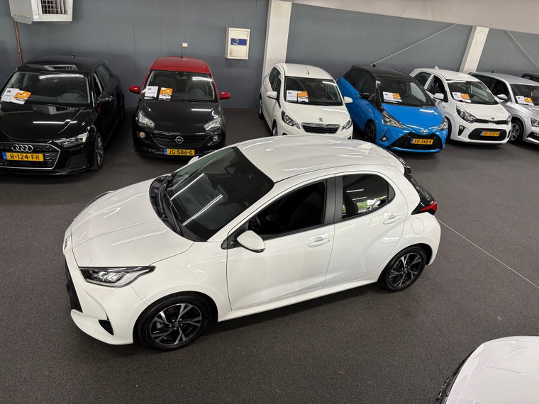 Vehicle Image 37