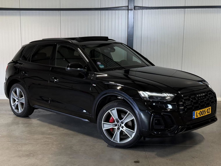 Vehicle Image 6