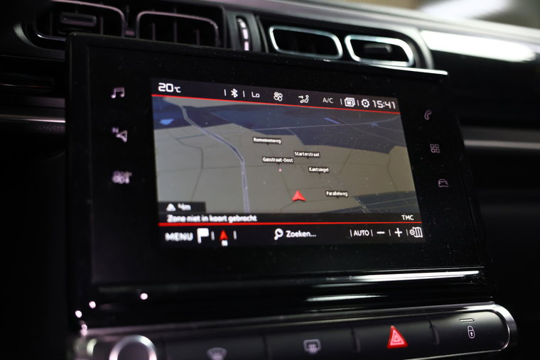 Vehicle Image 19