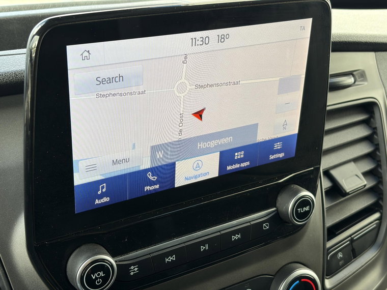 Vehicle Image 15