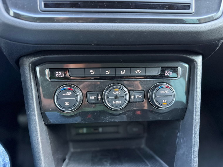 Vehicle Image 45