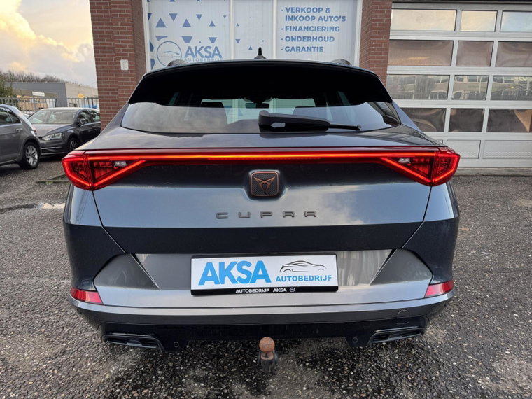 Vehicle Image 38