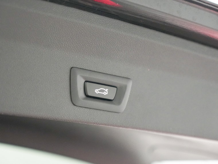 Vehicle Image 45