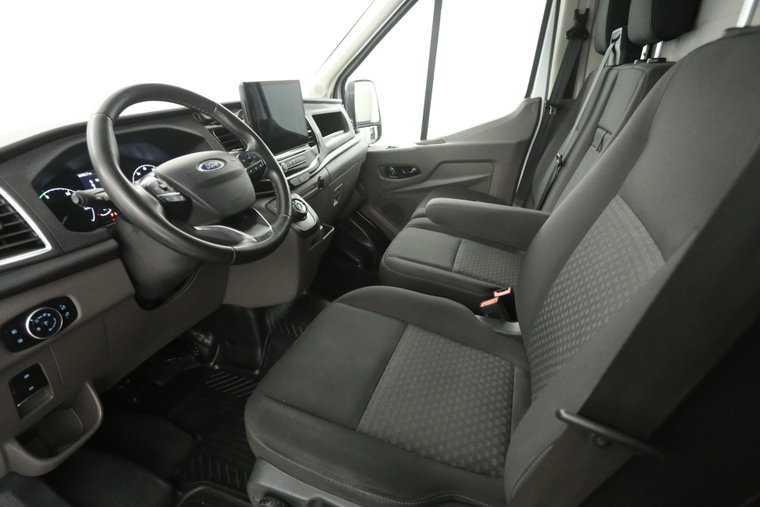 Vehicle Image 22