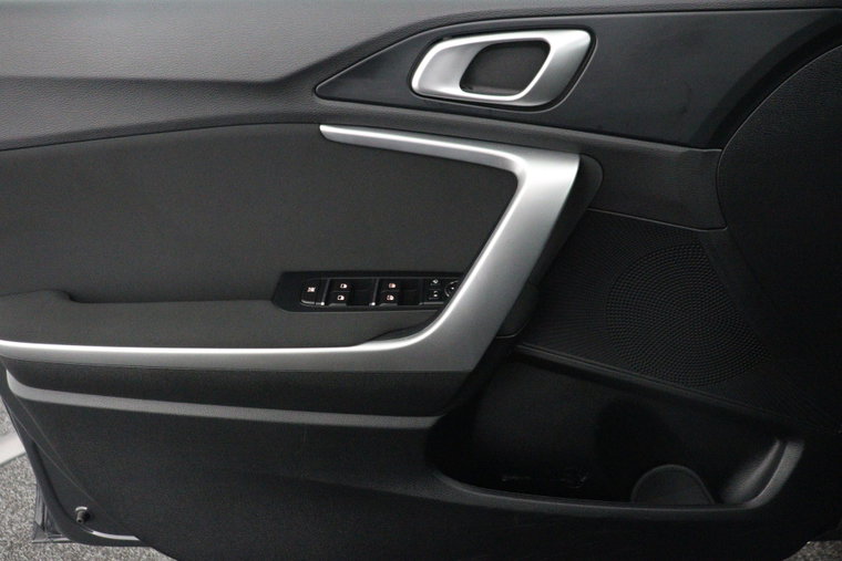Vehicle Image 39