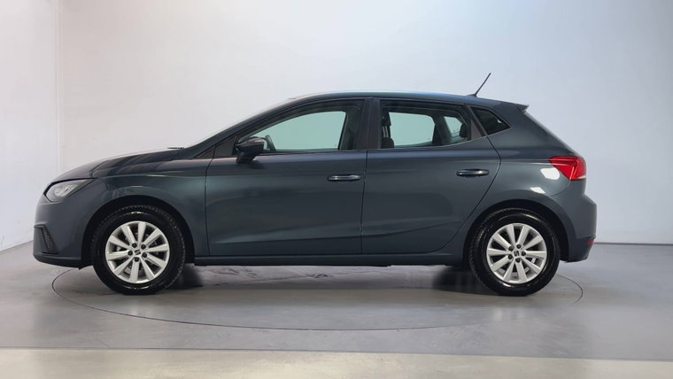 Vehicle Image 15