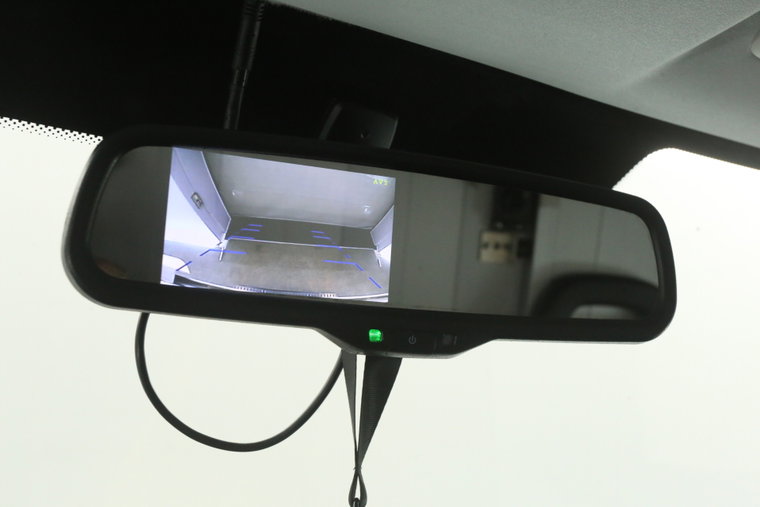 Vehicle Image 13