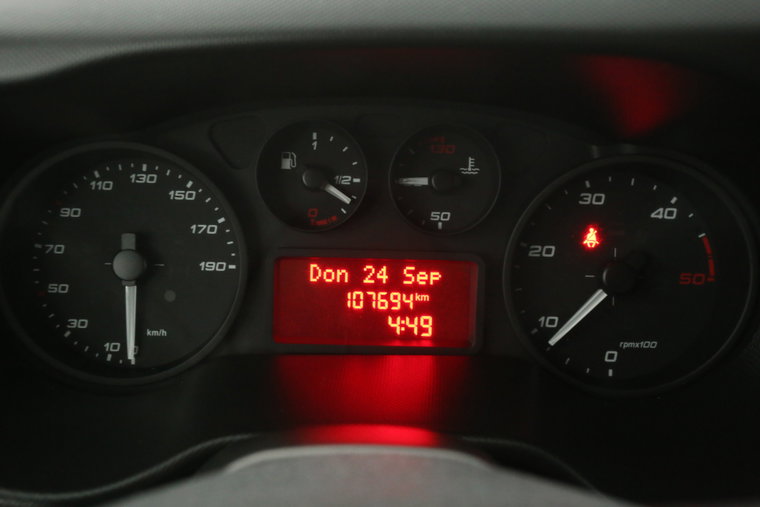 Vehicle Image 14