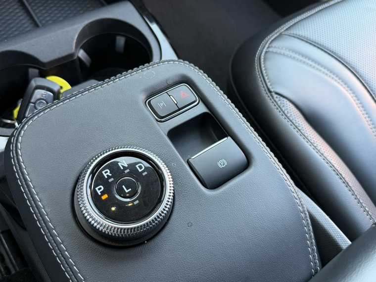 Vehicle Image 31