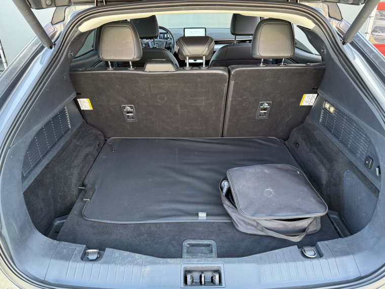 Vehicle Image 45