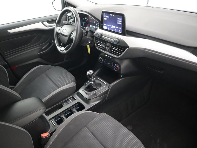 Vehicle Image 42
