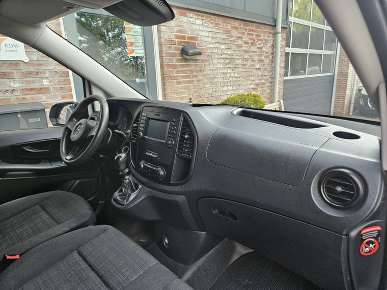 Vehicle Image 26