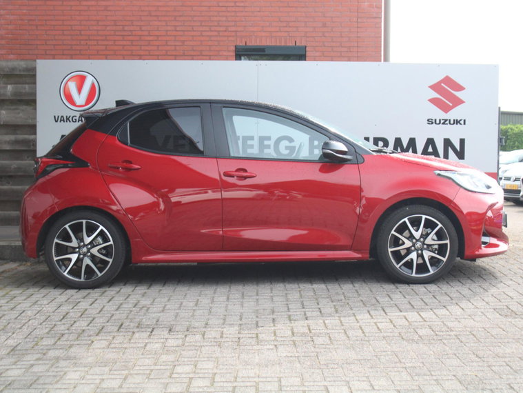 Vehicle Image 11