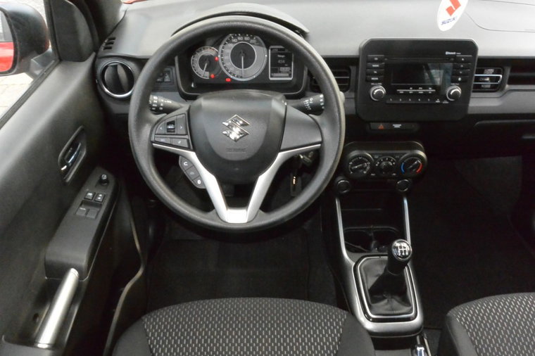 Vehicle Image 15