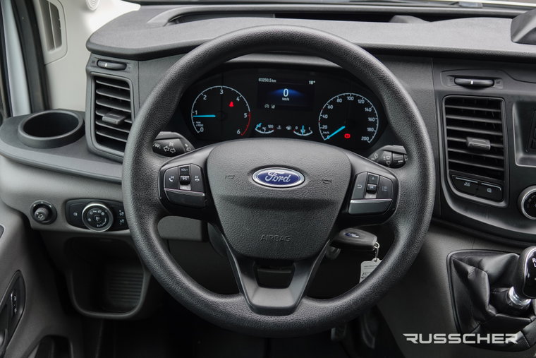 Vehicle Image 13