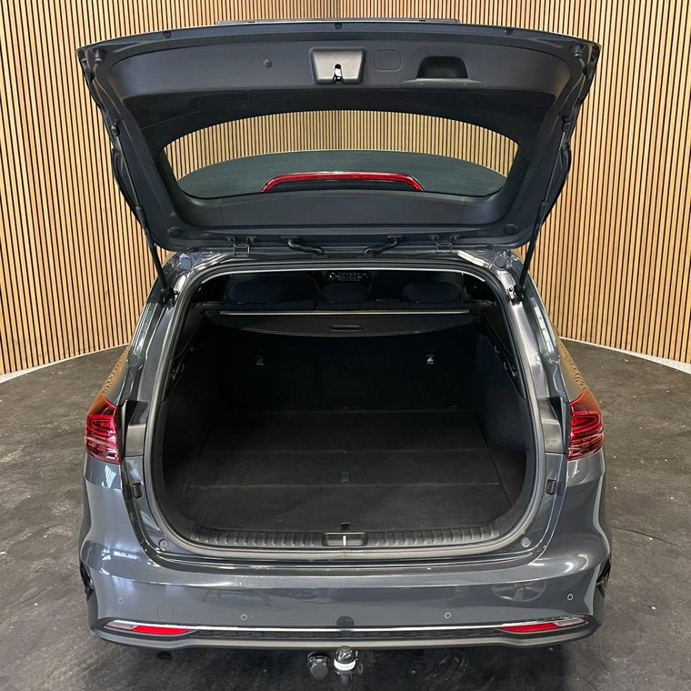 Vehicle Image 40