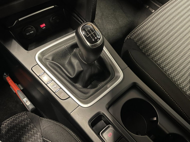 Vehicle Image 45