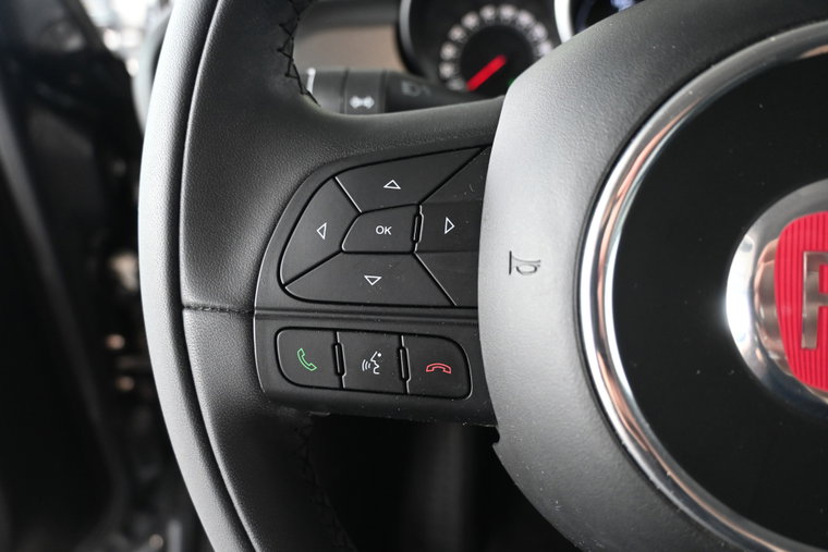 Vehicle Image 37