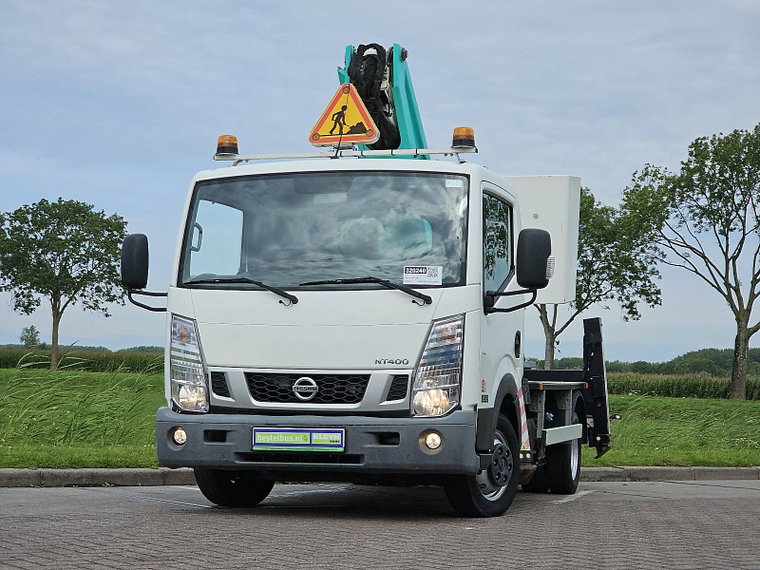 Nissan NT leasen