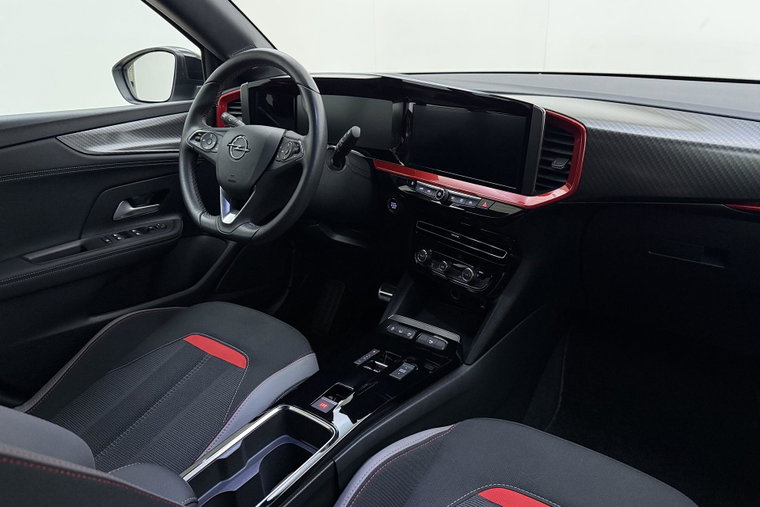 Vehicle Image 14
