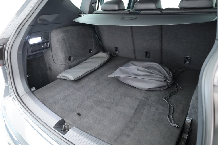 Vehicle Image 33