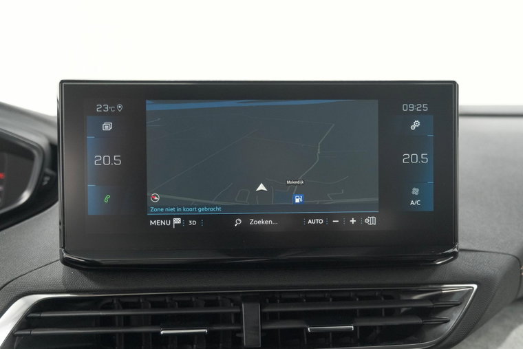 Vehicle Image 40