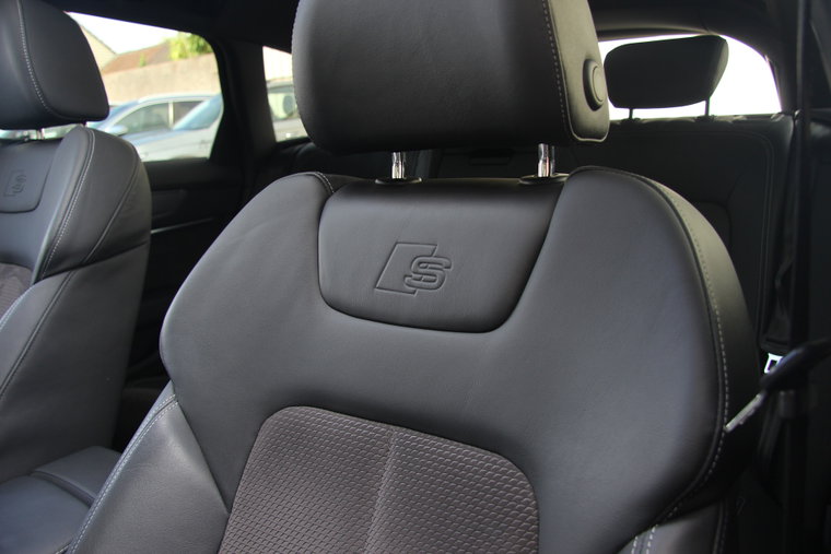 Vehicle Image 48