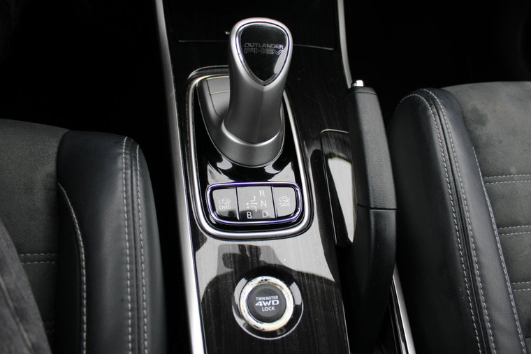 Vehicle Image 33