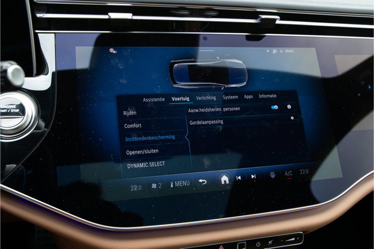 Vehicle Image 52