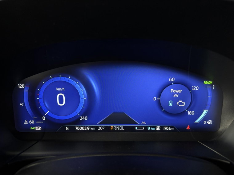 Vehicle Image 25