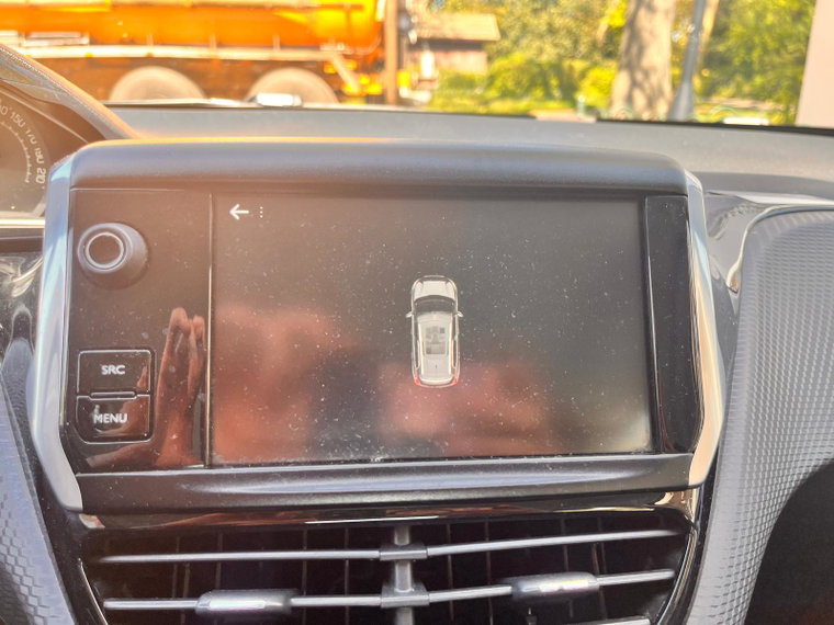 Vehicle Image 20