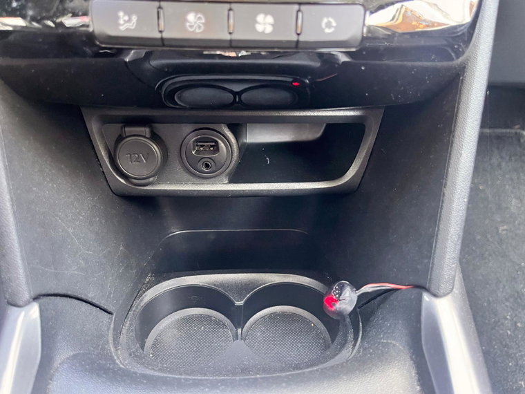 Vehicle Image 23