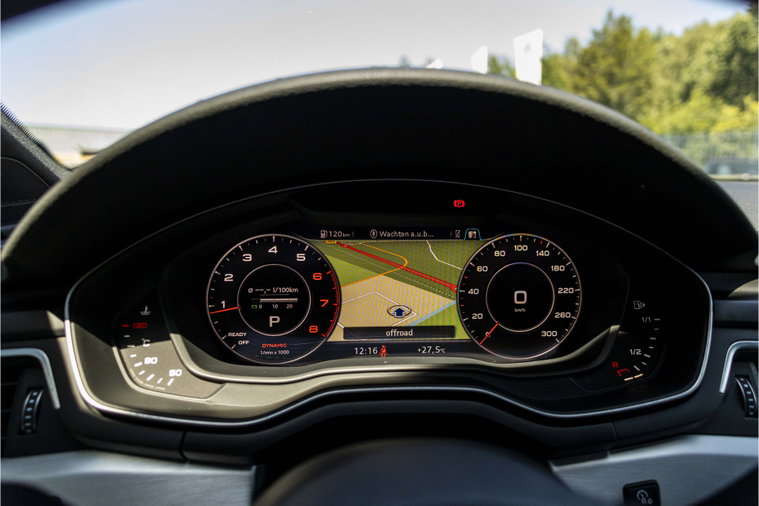 Vehicle Image 30