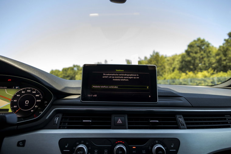 Vehicle Image 38